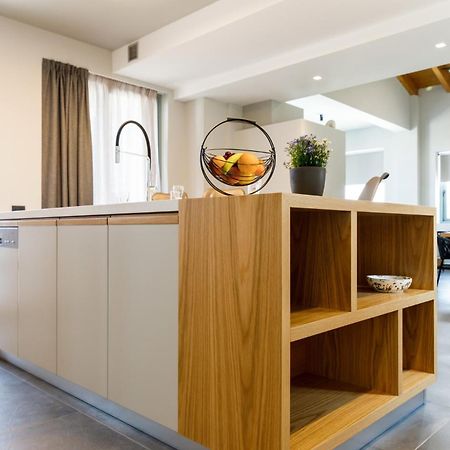 Superior Villa Kleanthi 斯塔罗斯 外观 照片